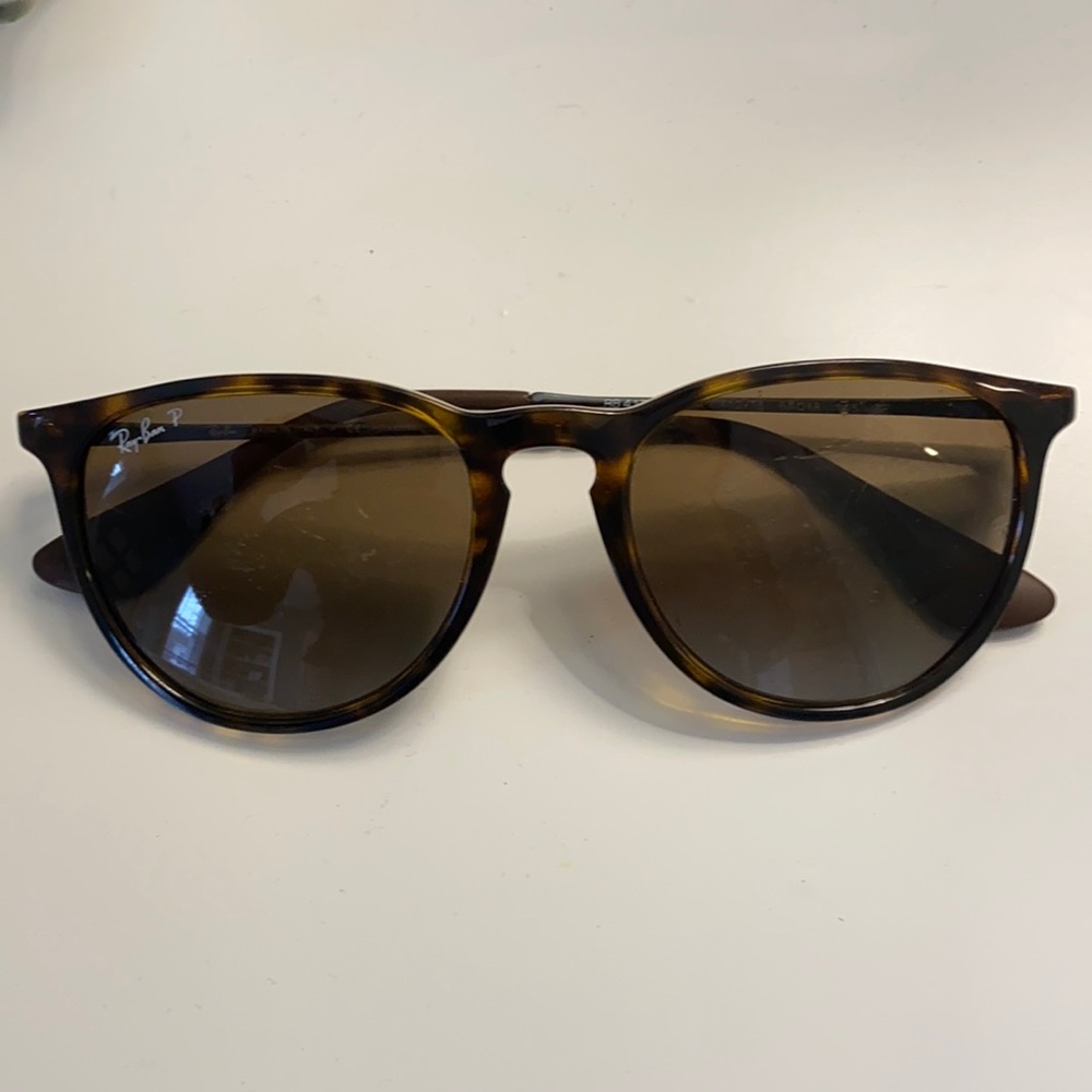 Brown Ray Ban Erika Classic sunglasses